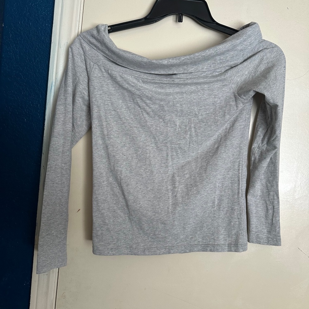 Women off shoulder shirt